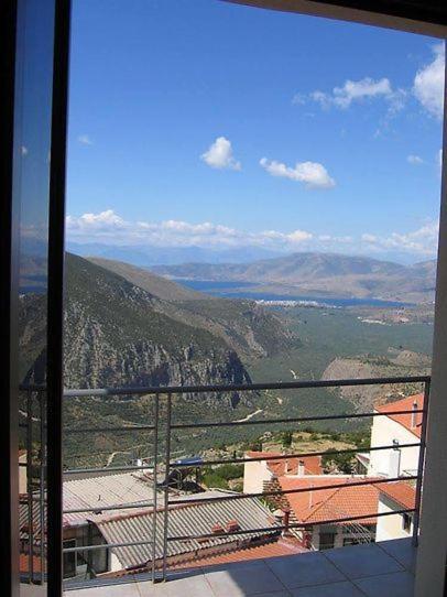 Tholos Hotel Дельфы Экстерьер фото