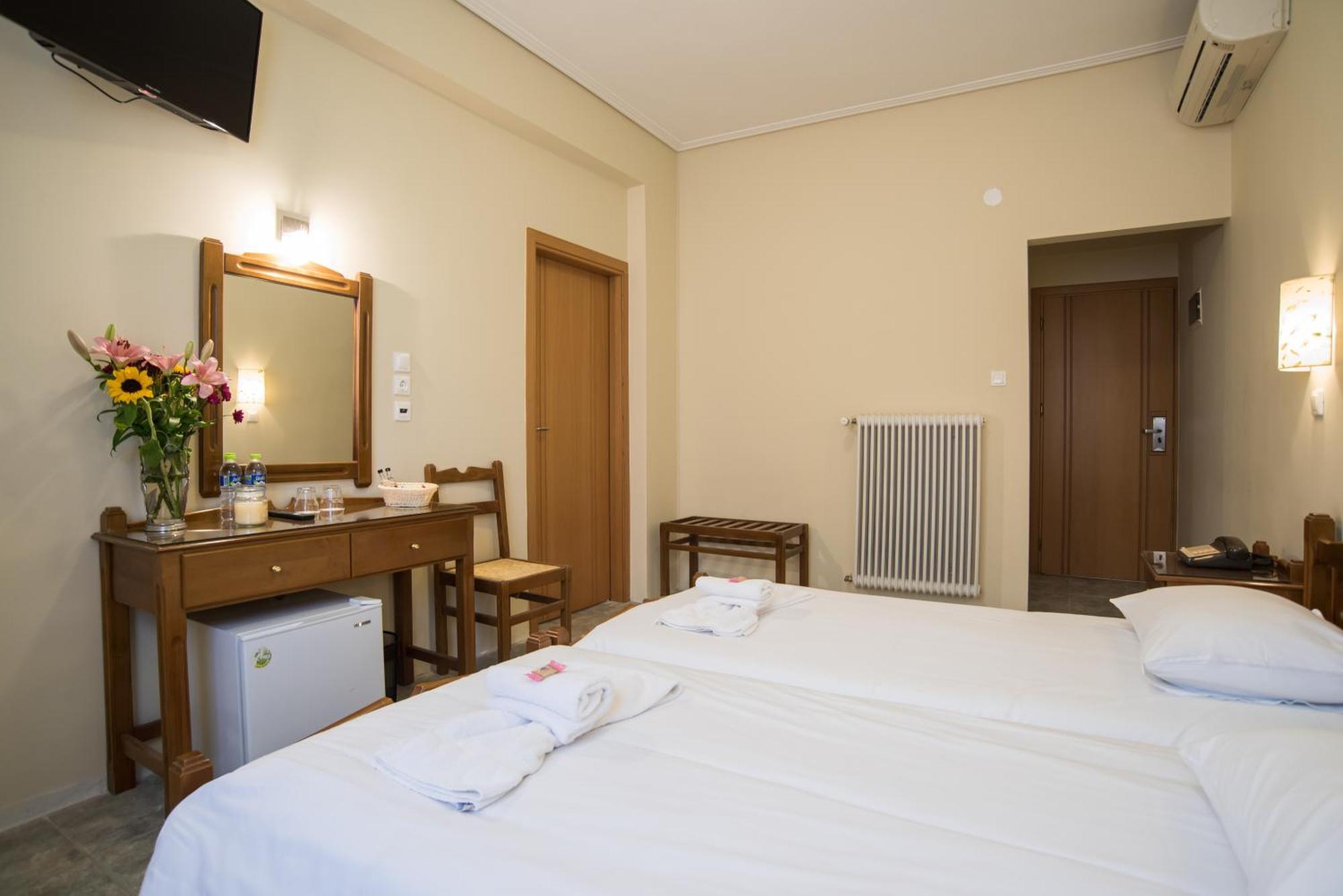 Tholos Hotel Дельфы Экстерьер фото