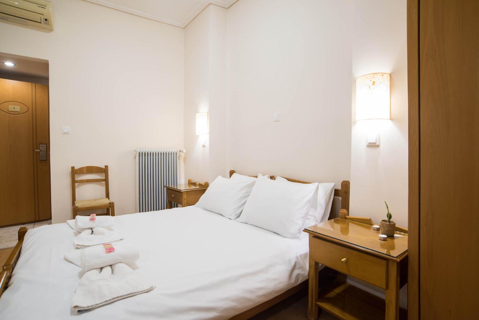 Tholos Hotel Дельфы Экстерьер фото